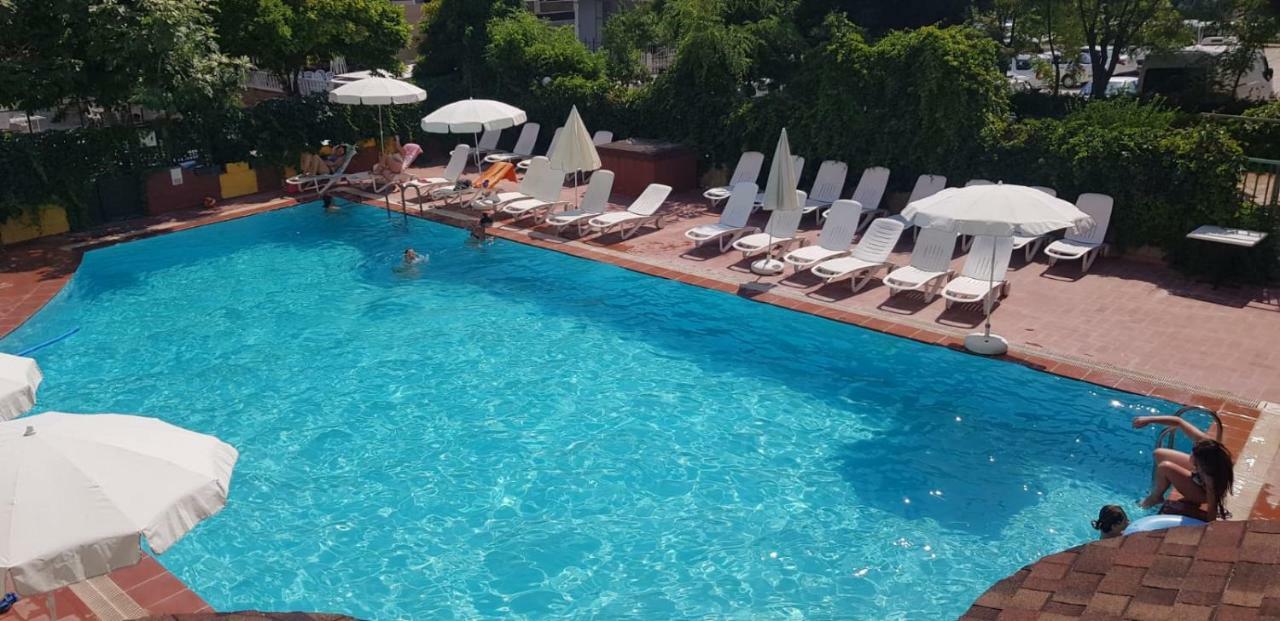 Hotel Uslan